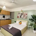 Sage : Private Studio Room In Koregaon Park